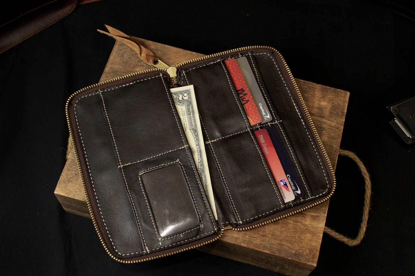 Aurelia Women’s Leather Wallet, top inside view