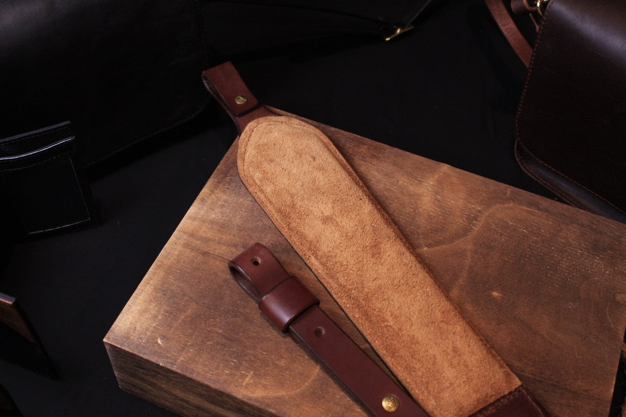 Hand Tooled Gun Strap, rifle sling, top view, inside