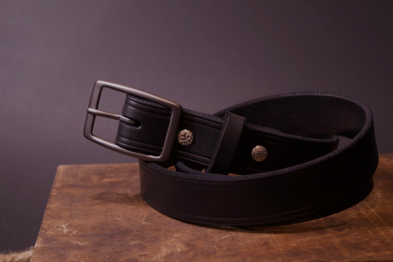 The Sharp Dressed Man mens leather belt, black, front tucked view