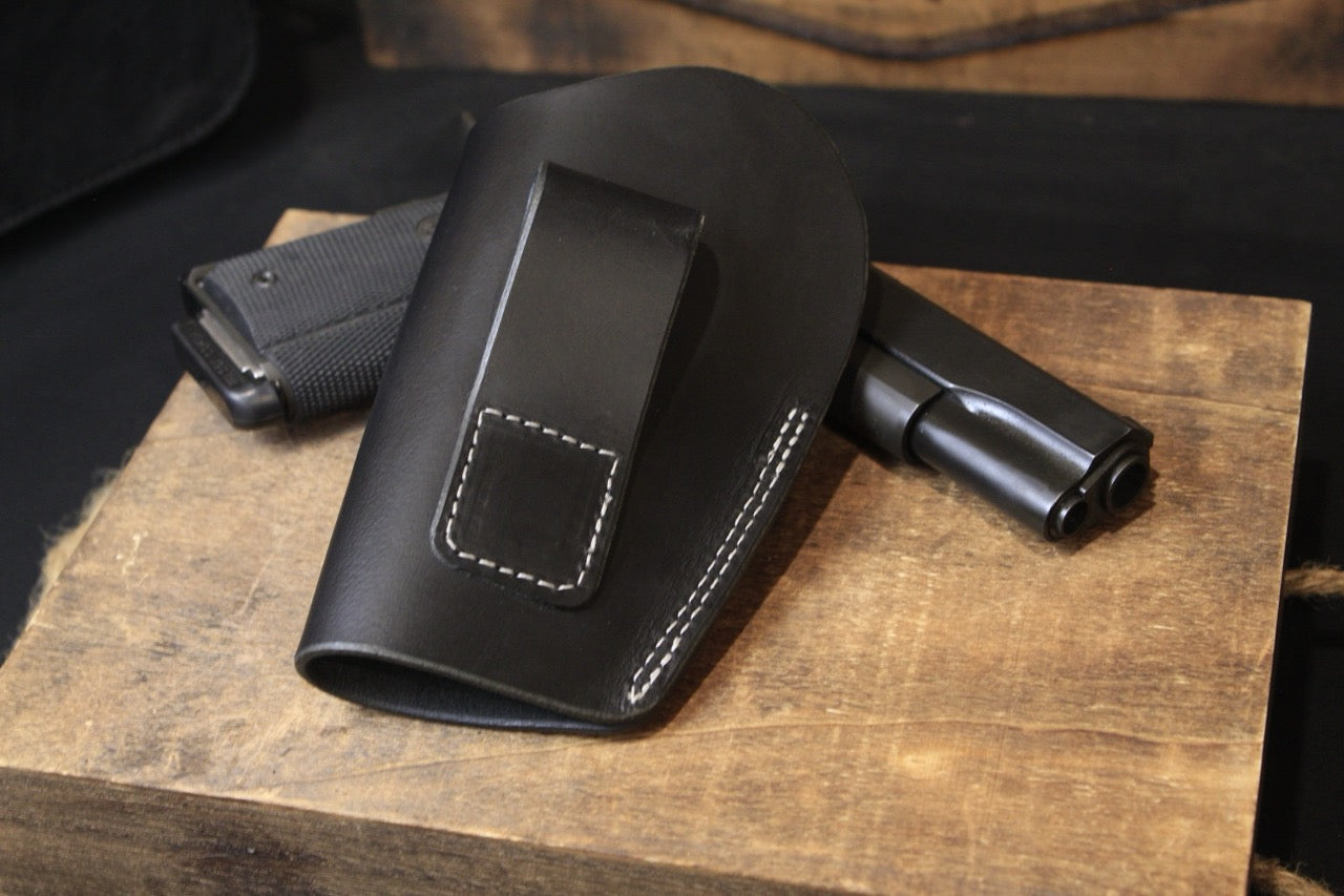 classic 19/11 frame gun holster, back view