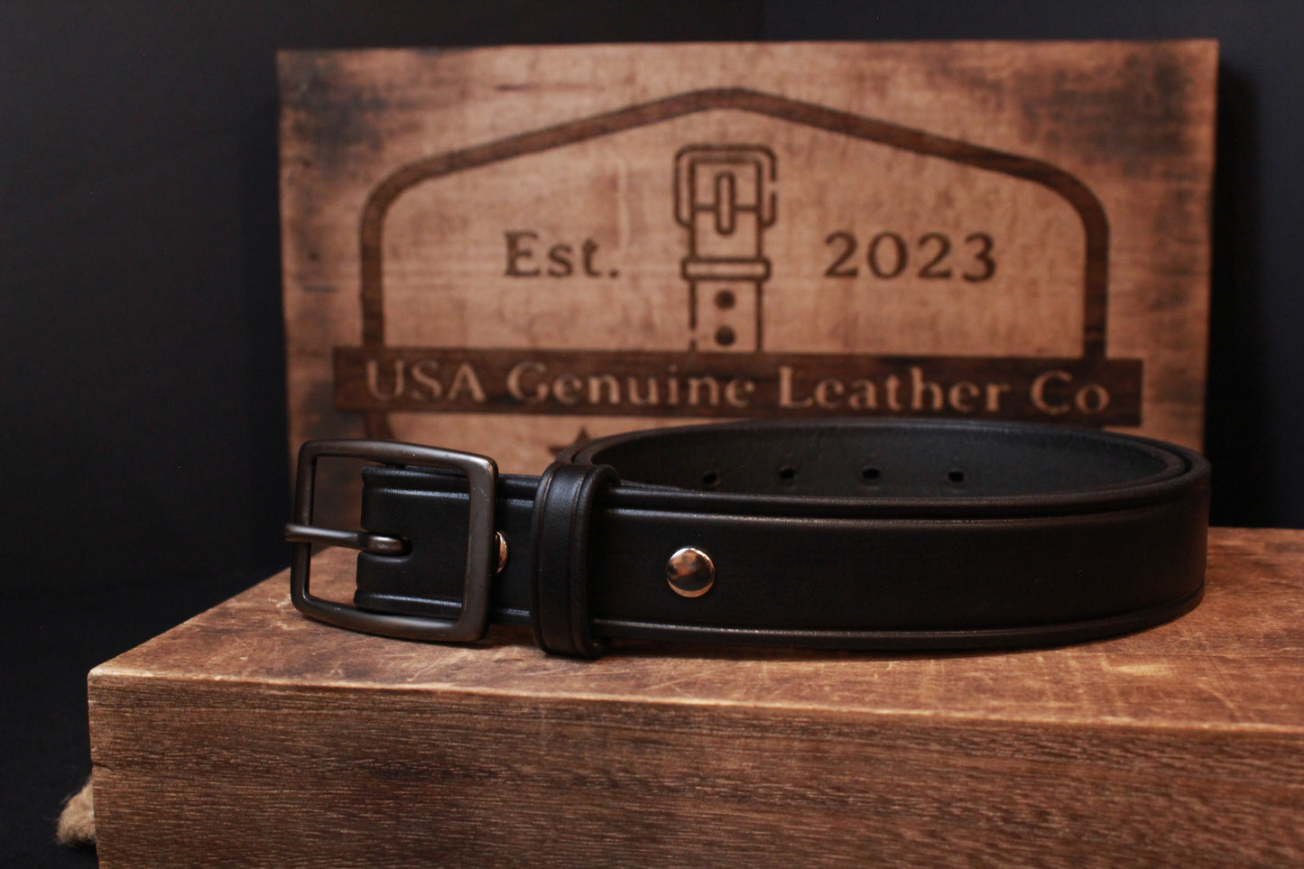 The Sharp Dressed Man - Black