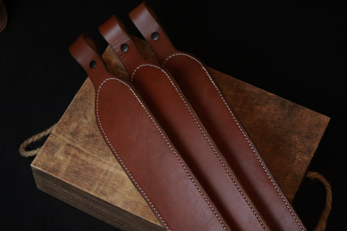 brown padded leather rifle sling - brown padded leather rifle strap - brown padded leather gun sling - brown padded leather gun strap - top view - for hunting - handcrafted